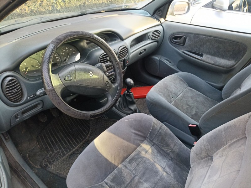 renault megane del año 1997