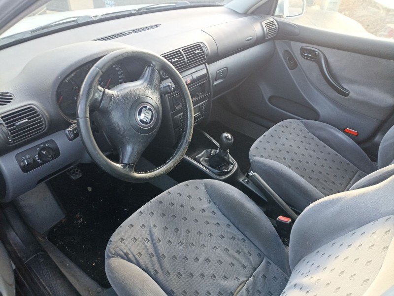 seat toledo (1m2) del año 1999