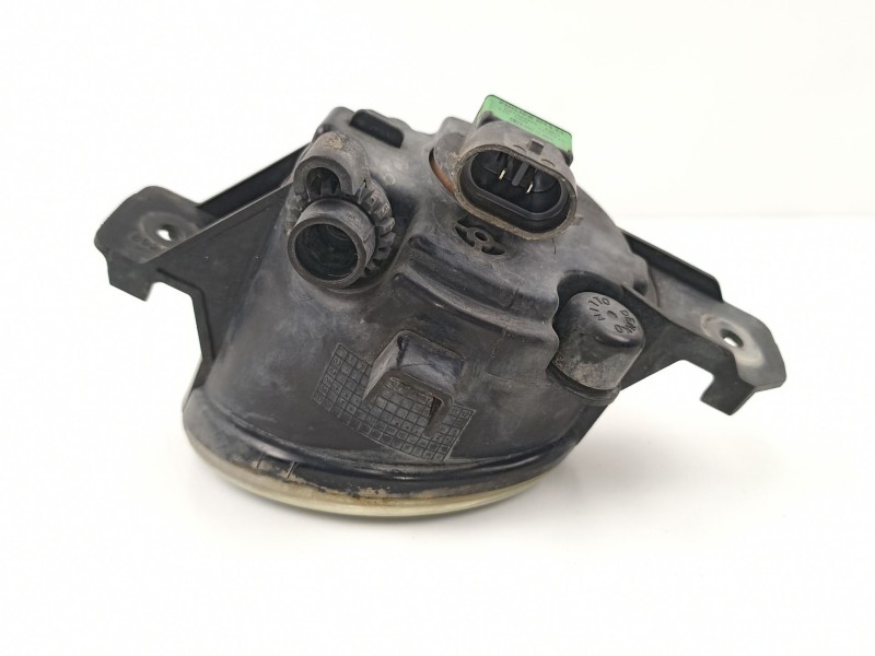 Recambio de antiniebla derecho para nissan almera ii hatchback (n16) 2.2 dci referencia OEM IAM 261508990A 89202705 