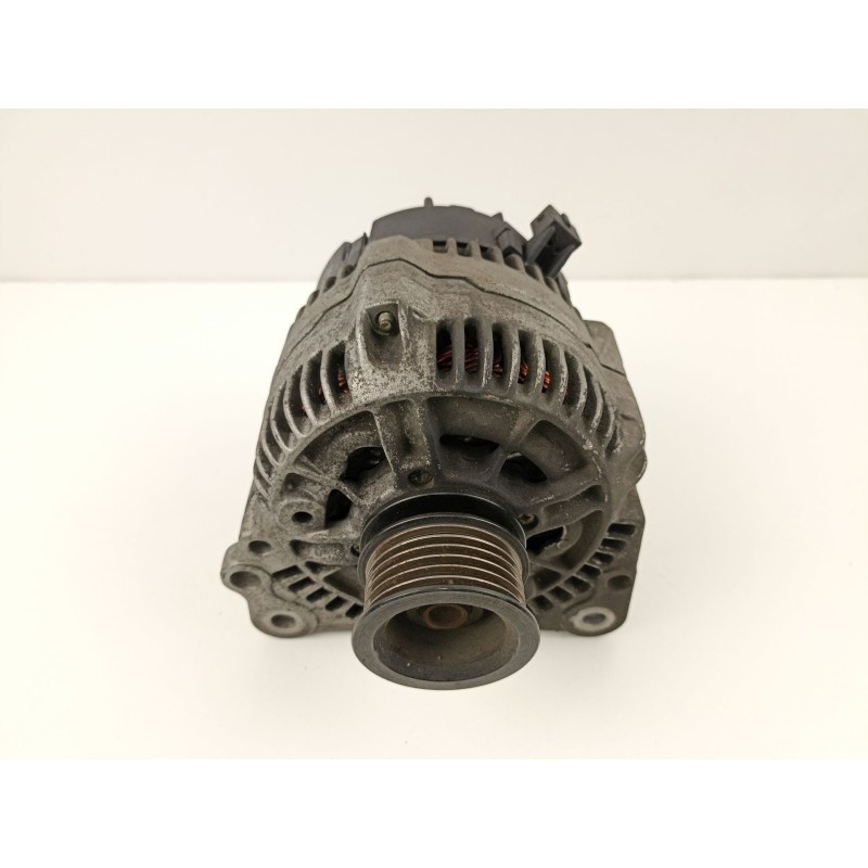 Recambio de alternador para seat cordoba berlina (6k2) 1.6 referencia OEM IAM 028903025Q 0123320007 