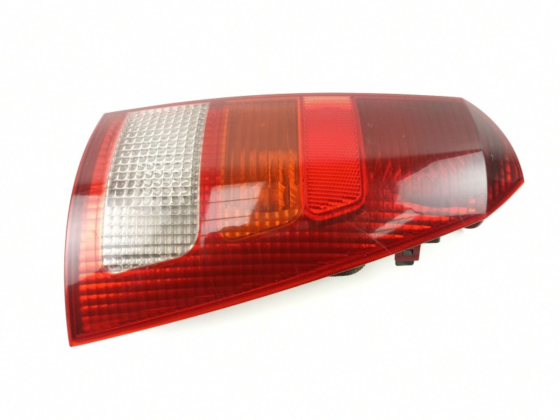 Recambio de piloto trasero derecho para ford focus (daw, dbw) 1.8 tdci referencia OEM IAM 1M5113A602EB  1233322