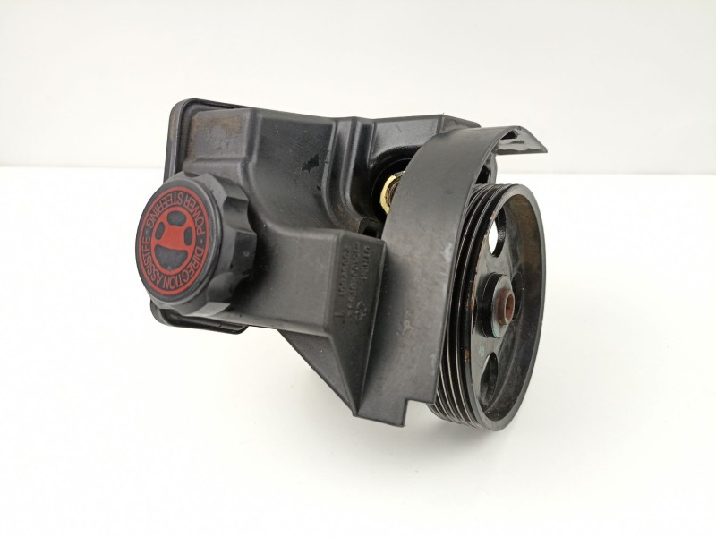 Recambio de bomba direccion para peugeot 206 berlina xr referencia OEM IAM 9634816080 26069779 