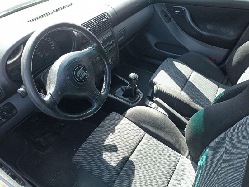 seat toledo (1m2) del año 1999
