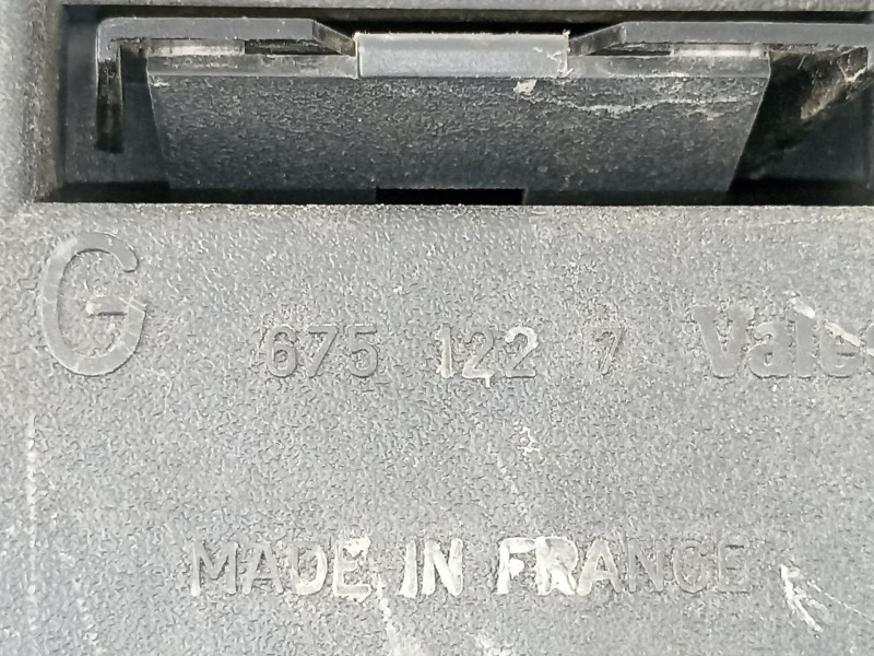 Recambio de piloto trasero izquierdo para peugeot 405 berlina 1.9 diesel referencia OEM IAM 635191 6751223 6751227