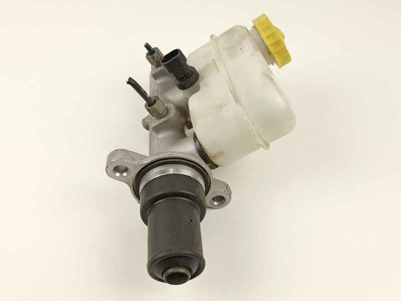 Recambio de bomba de freno para chrysler voyager (rg) 2.5 crd cat referencia OEM IAM 4721550AB  