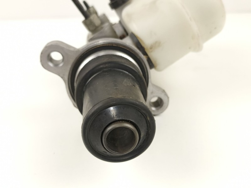 Recambio de bomba de freno para chrysler voyager (rg) 2.5 crd cat referencia OEM IAM 4721550AB  