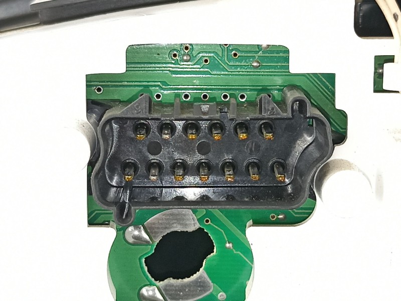 Recambio de cuadro instrumentos para chrysler voyager (rg) 2.5 crd cat referencia OEM IAM 5082409AC 70113R 