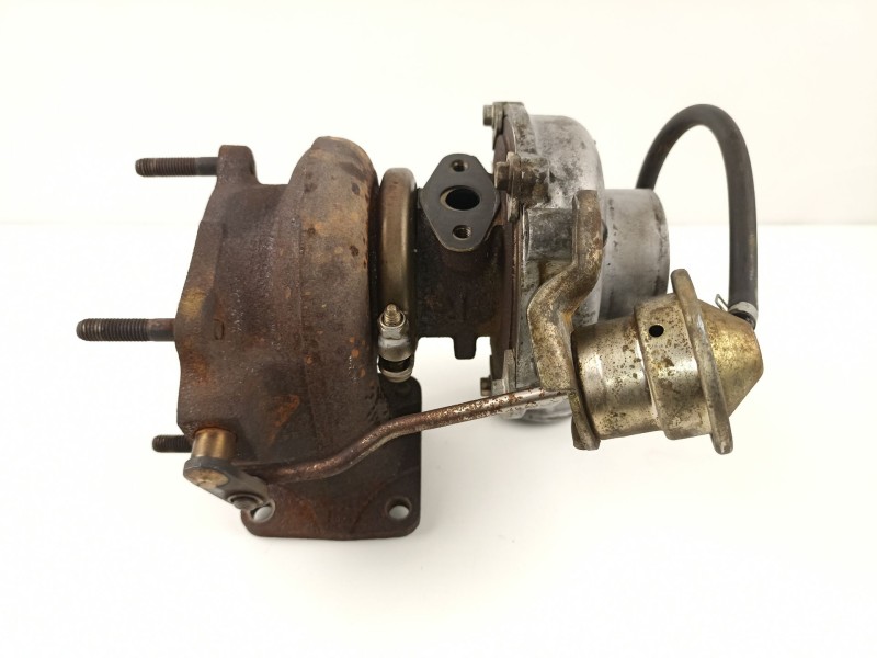 Recambio de turbo para chrysler voyager (rg) 2.5 crd cat referencia OEM IAM 5083265AA 35242095F 