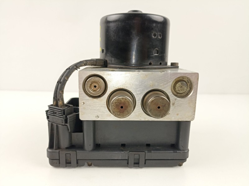 Recambio de abs para chrysler voyager (rg) 2.5 crd cat referencia OEM IAM 4721427AK 25020409533 
