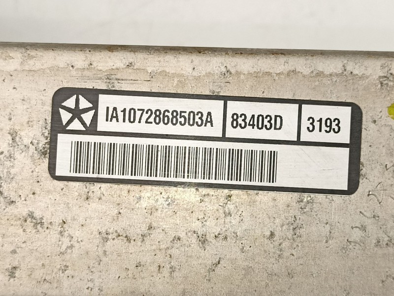 Recambio de radiador intercooler para chrysler voyager (rg) 2.5 crd cat referencia OEM IAM 5072261AA IA1072868503A 