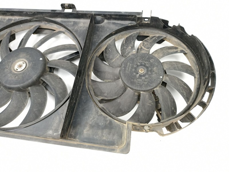 Recambio de electroventilador para chrysler voyager (rg) 2.5 crd cat referencia OEM IAM 4809413AG MC1211868911P MC1211868500S