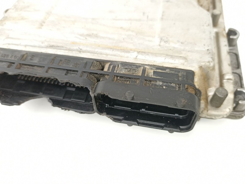 Recambio de centralita para chrysler voyager (rg) 2.5 crd cat referencia OEM IAM 4727666AC 0281011280 HN7AB0