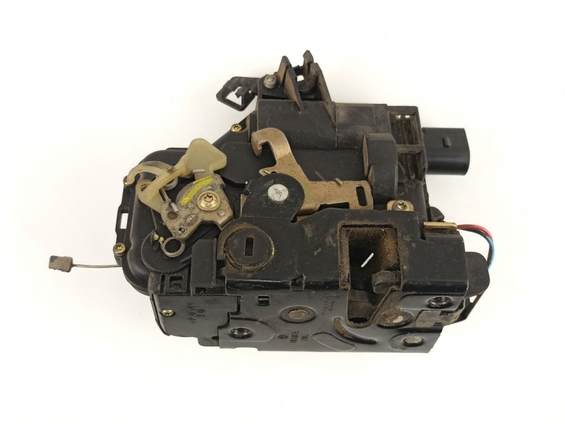 Recambio de cerradura puerta trasera izquierda para seat toledo (1m2) 1.9 tdi referencia OEM IAM 3B4839015A  