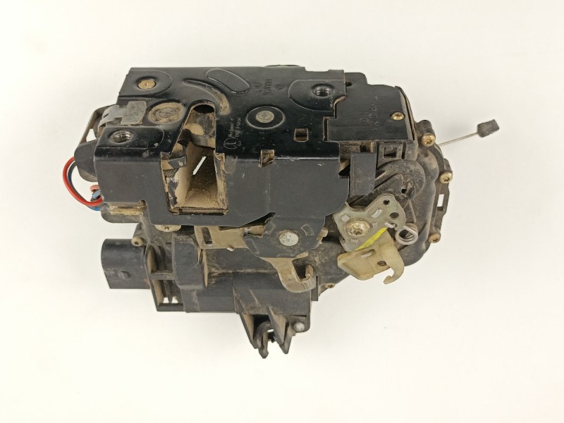 Recambio de cerradura puerta delantera izquierda para seat toledo (1m2) 1.9 tdi referencia OEM IAM 3B1837015A  