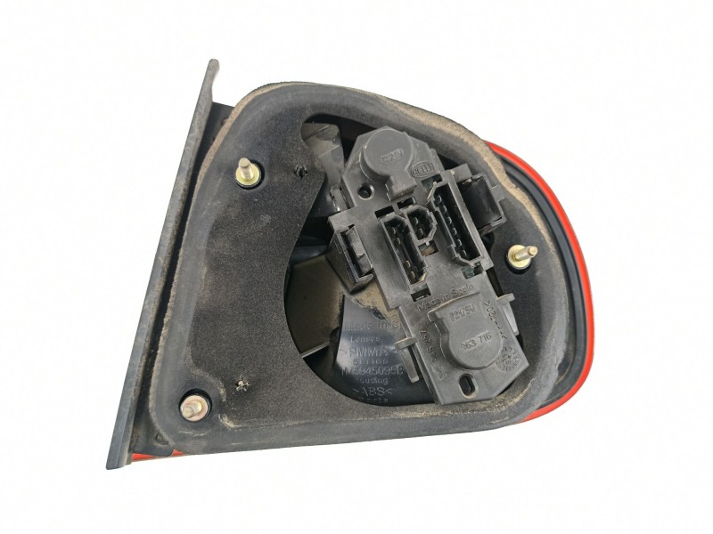 Recambio de piloto trasero izquierdo para seat toledo (1m2) 1.9 tdi referencia OEM IAM 1M5945111  1M5945095B