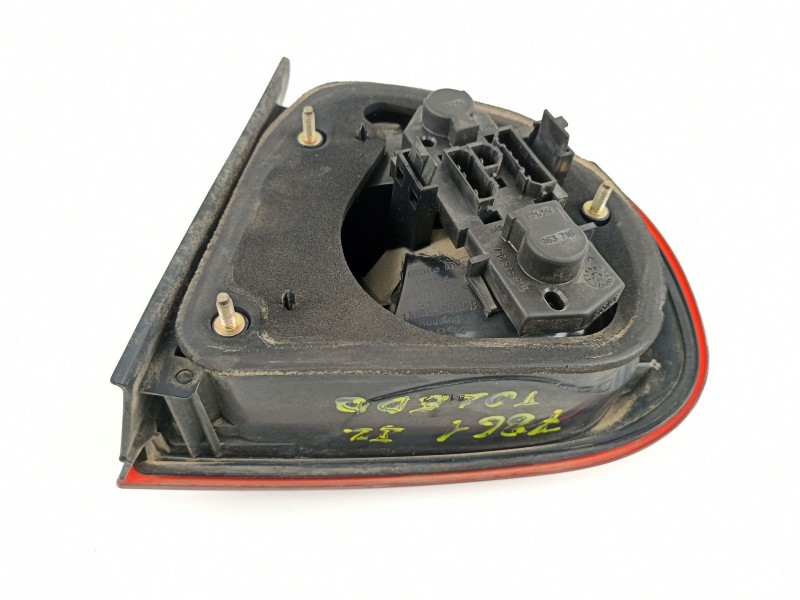 Recambio de piloto trasero izquierdo para seat toledo (1m2) 1.9 tdi referencia OEM IAM 1M5945111  1M5945095B