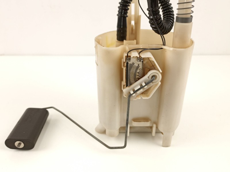 Recambio de bomba combustible aforador para peugeot 206 berlina xt referencia OEM IAM 9625476380 09731149900 