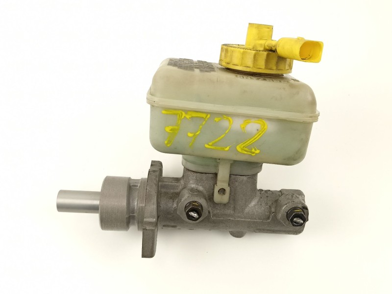 Recambio de bomba de freno para skoda octavia berlina (1u2) 1.6 glx (74kw) referencia OEM IAM 1J1614019 21027099 