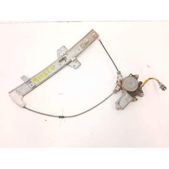ELEVALUNAS TRASERO DERECHO 8353060G00 