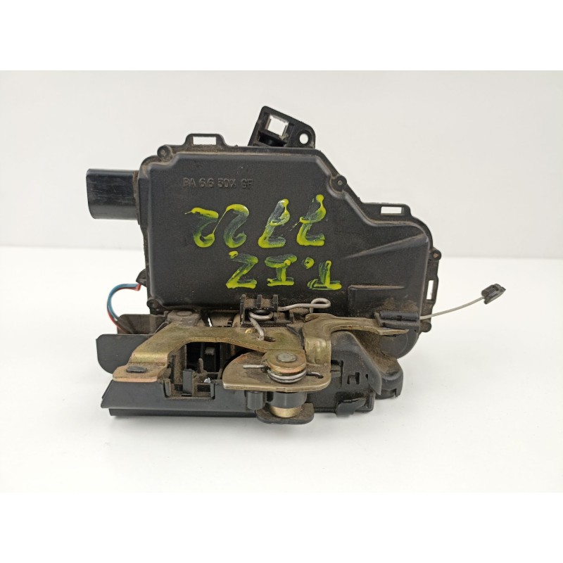 Recambio de cerradura puerta trasera izquierda para skoda octavia berlina (1u2) 1.6 glx (74kw) referencia OEM IAM 3B4839015A  