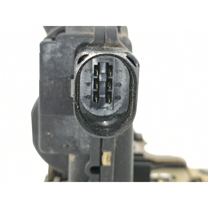 Recambio de cerradura puerta trasera izquierda para skoda octavia berlina (1u2) 1.6 glx (74kw) referencia OEM IAM 3B4839015A  