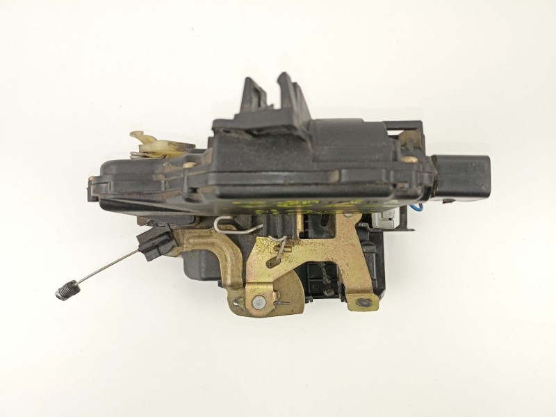 Recambio de cerradura puerta delantera derecha para skoda octavia berlina (1u2) 1.6 glx (74kw) referencia OEM IAM 3B1837016A  