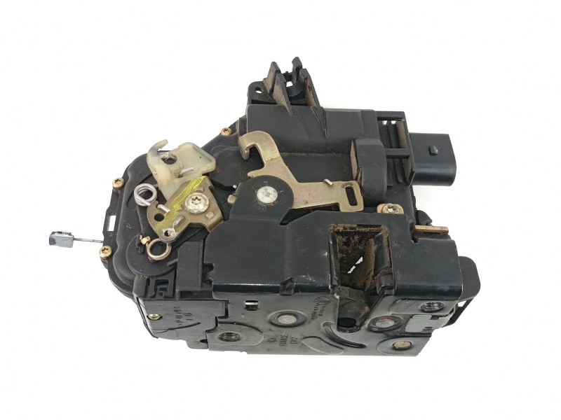 Recambio de cerradura puerta delantera izquierda para skoda octavia berlina (1u2) 1.6 glx (74kw) referencia OEM IAM 3B1837015A  