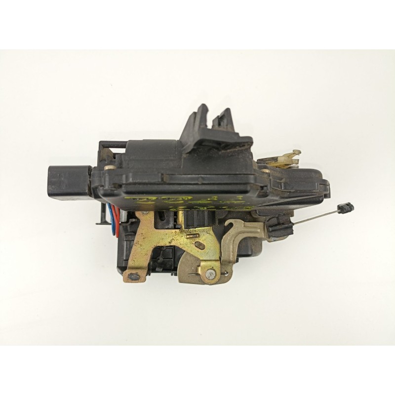 Recambio de cerradura puerta delantera izquierda para skoda octavia berlina (1u2) 1.6 glx (74kw) referencia OEM IAM 3B1837015A  