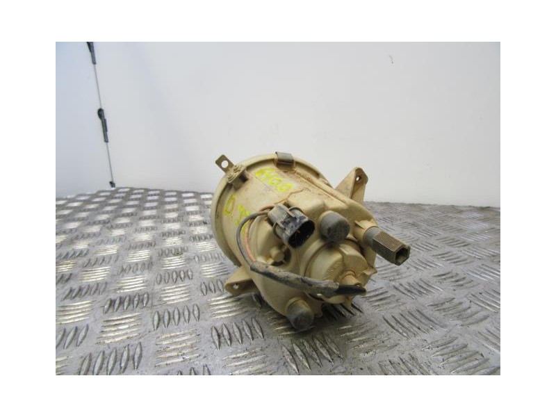 Recambio de antiniebla izq. : hyundai terracan : 2.5 td (100,07cv) [2002] para hyundai terracan 2.5 td referencia OEM IAM   