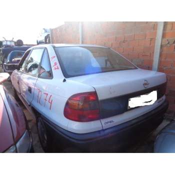 OPEL ASTRA F SEDÁN (T92)