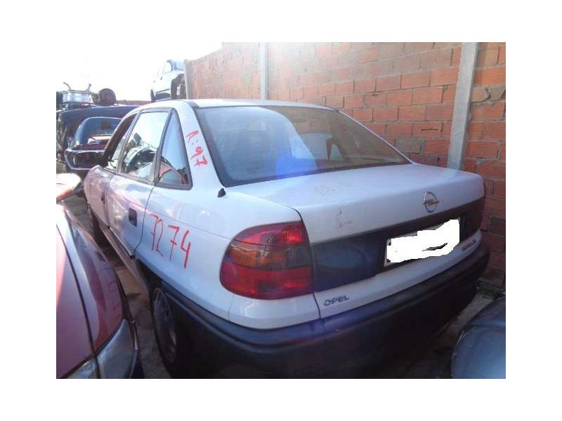 opel astra f sedán (t92) del año 1997