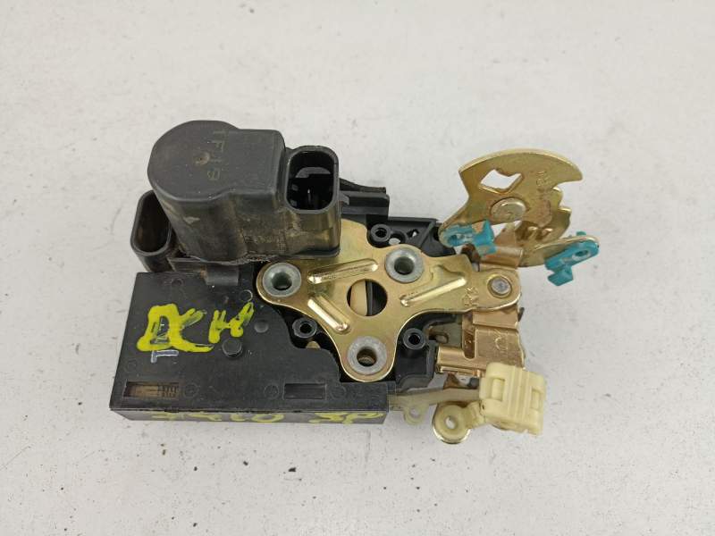 Recambio de cerradura puerta delantera derecha para daewoo lanos 1.4 g referencia OEM IAM 96348305  