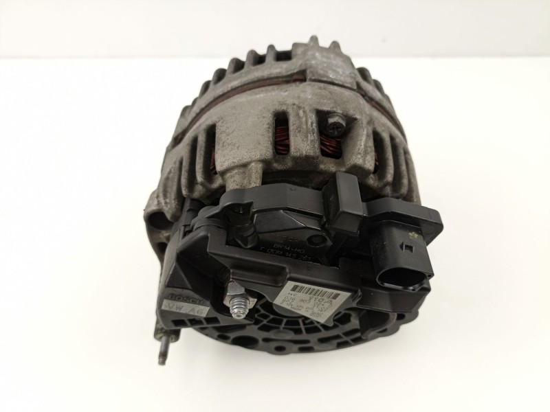 Recambio de alternador para volkswagen polo (9n1) 1.4 16v referencia OEM IAM 036903024D 0124325056 