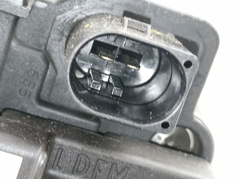 Recambio de alternador para volkswagen polo (9n1) 1.4 16v referencia OEM IAM 036903024D 0124325056 