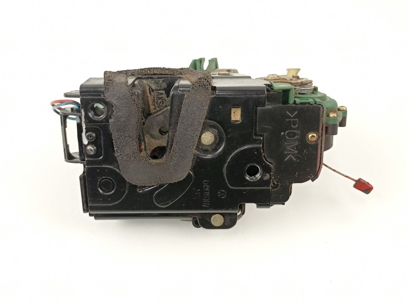 Recambio de cerradura puerta delantera derecha para volkswagen polo (9n1) 1.4 16v referencia OEM IAM 3B1837016BQ  