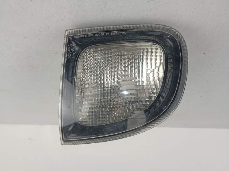 Recambio de piloto porton derecho para daewoo lanos 1.4 g referencia OEM IAM 415900R  