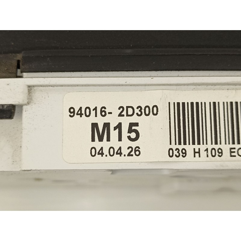 Recambio de cuadro instrumentos para hyundai elantra (xd) 2.0 crdi comfort (4-ptas.) referencia OEM IAM 940162D300  