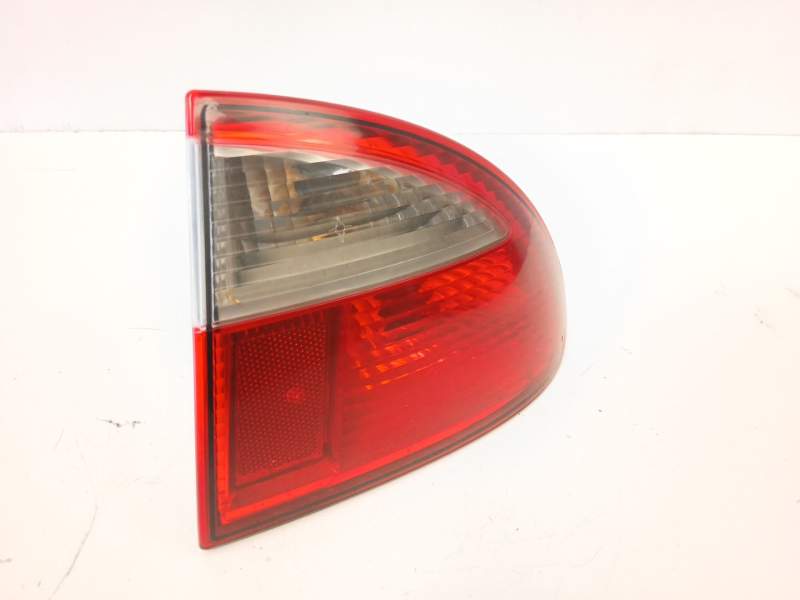 Recambio de piloto trasero derecho para seat leon (1m1) 1.9 tdi referencia OEM IAM 1M6945112  1M6945096A