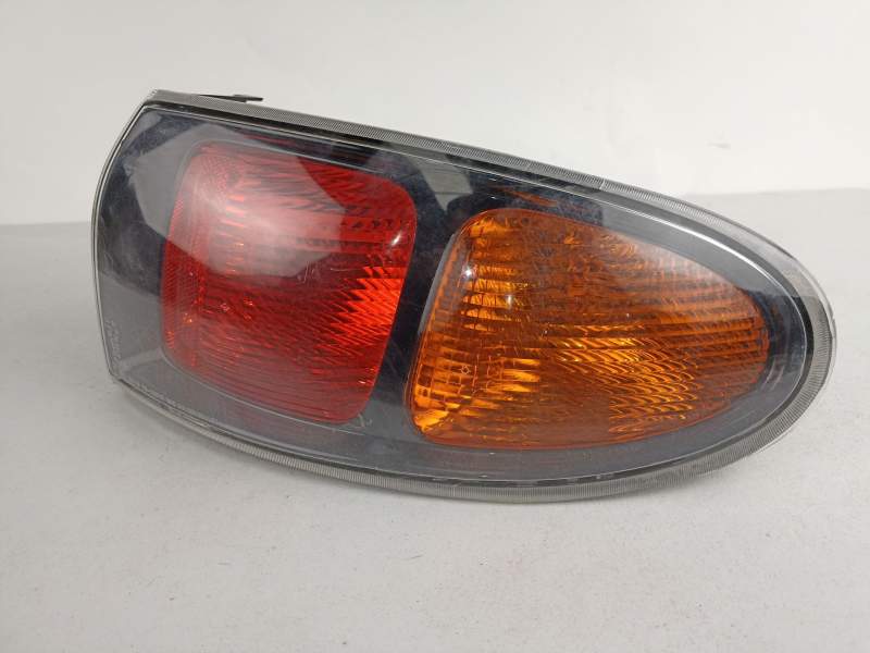 Recambio de piloto trasero derecho para daewoo lanos 1.4 g referencia OEM IAM 96304519  