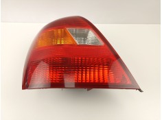 Recambio de piloto trasero izquierdo para hyundai elantra (xd) 2.0 crdi gls (4-ptas.) referencia OEM IAM 924012D010   2