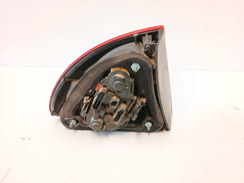 Recambio de cerradura puerta trasera izquierda para hyundai elantra (xd) 2.0 crdi gls (4-ptas.) referencia OEM IAM 814102D001  