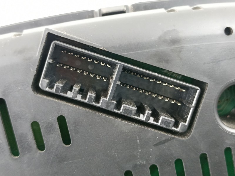 Recambio de cuadro instrumentos para hyundai elantra (xd) 2.0 crdi gls (4-ptas.) referencia OEM IAM 940132D241 AA08DCT01 