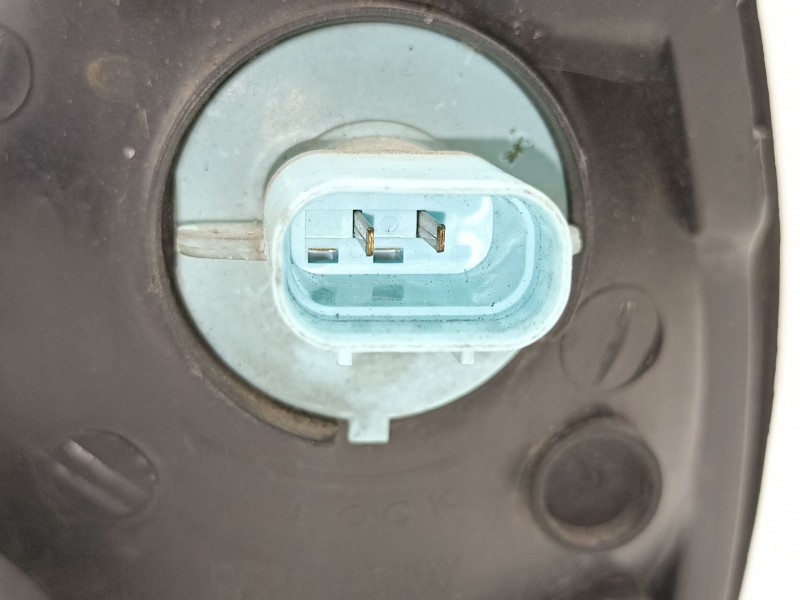 Recambio de faro derecho para hyundai elantra (xd) 2.0 crdi gls (4-ptas.) referencia OEM IAM 921022D120  