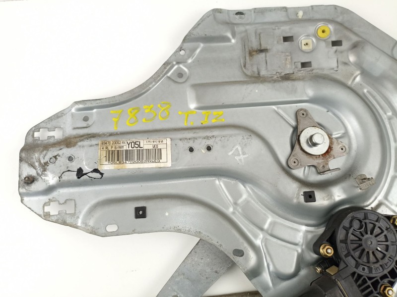 Recambio de elevalunas trasero izquierdo para hyundai elantra (xd) 2.0 crdi gls (4-ptas.) referencia OEM IAM 834702D052  