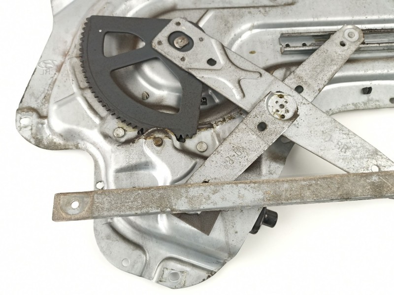 Recambio de elevalunas trasero izquierdo para hyundai elantra (xd) 2.0 crdi gls (4-ptas.) referencia OEM IAM 834702D052  