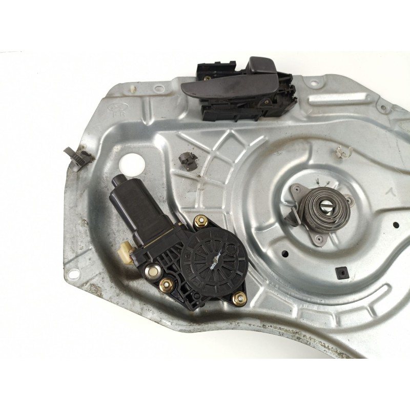 Recambio de elevalunas delantero derecho para hyundai elantra (xd) 2.0 crdi gls (4-ptas.) referencia OEM IAM 824802D061  