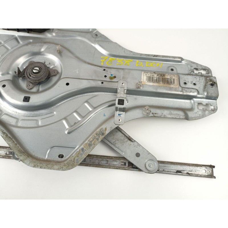 Recambio de elevalunas delantero derecho para hyundai elantra (xd) 2.0 crdi gls (4-ptas.) referencia OEM IAM 824802D061  