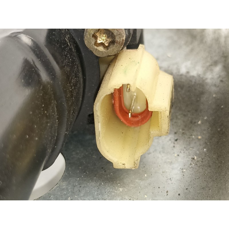 Recambio de elevalunas delantero derecho para hyundai elantra (xd) 2.0 crdi gls (4-ptas.) referencia OEM IAM 824802D061  