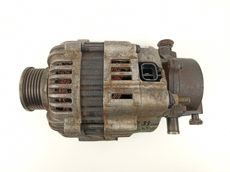 Recambio de alternador para hyundai elantra (xd) 2.0 crdi gls (4-ptas.) referencia OEM IAM 3730027010 021319110 