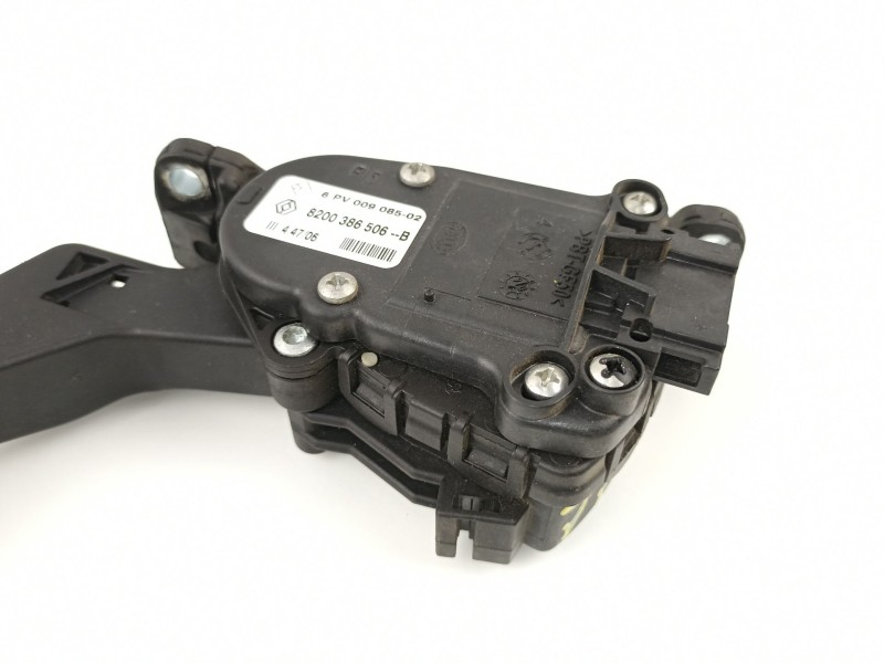 Recambio de potenciometro aceleracion para dacia logan 1.5 dci referencia OEM IAM 8200386506 6PV00908502 